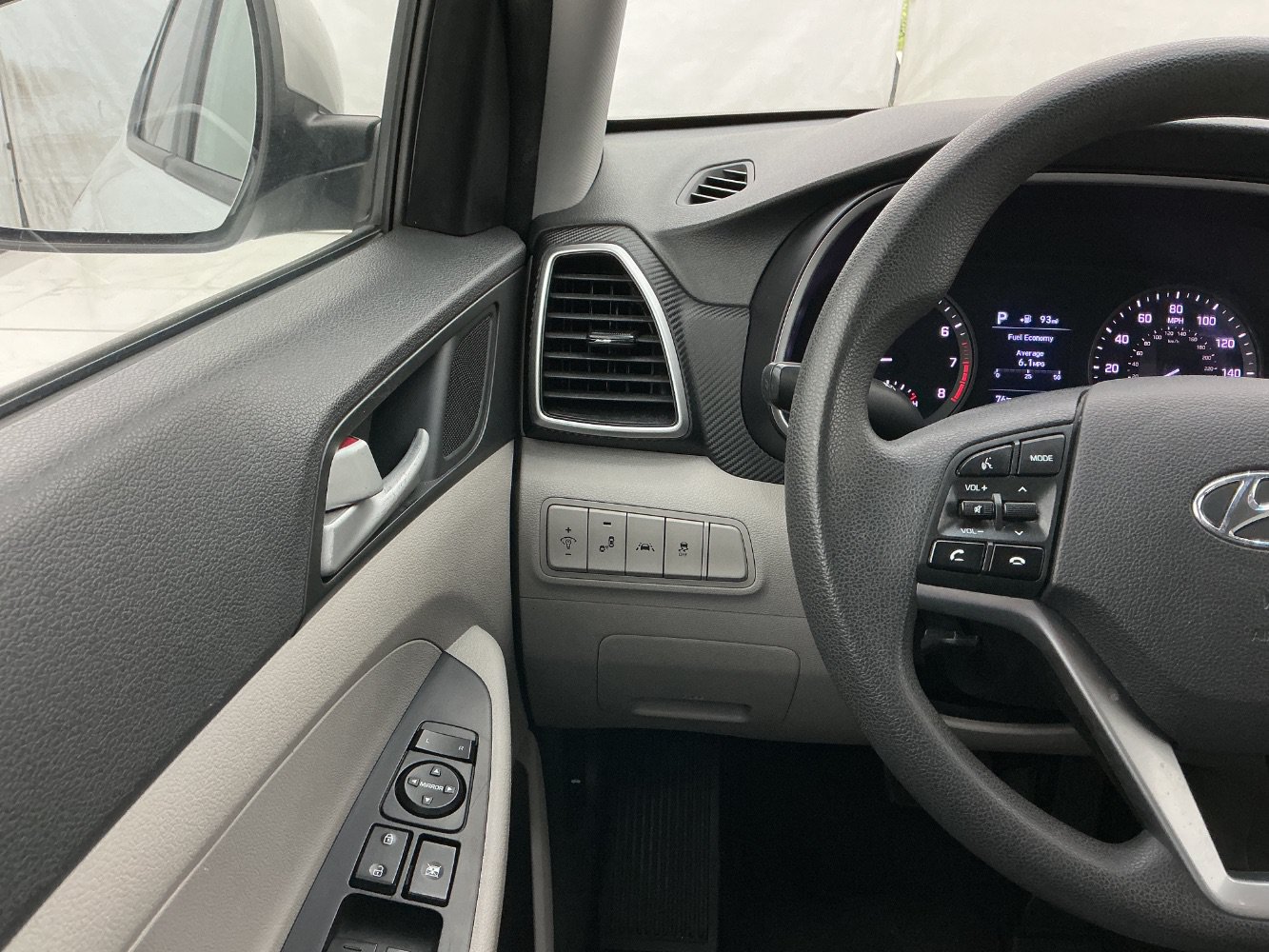 Used 2020 Hyundai Tucson Value w/ Cargo Package FWD image 32