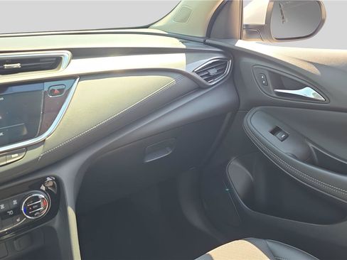 Used 2023 Buick Encore GX Select w/ Sport Touring Package AWD/4WD image 25