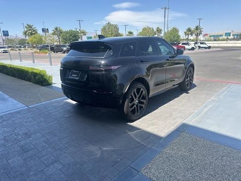 Used 2024 Land Rover Range Rover Evoque Dynamic SE AWD/4WD image 5