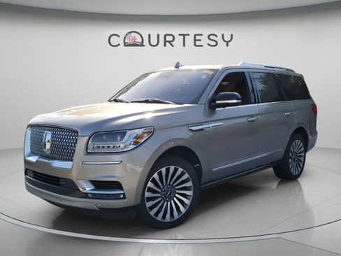 Used 2020 Lincoln Navigator Reserve w/ Luxury Package AWD/4WD image 1