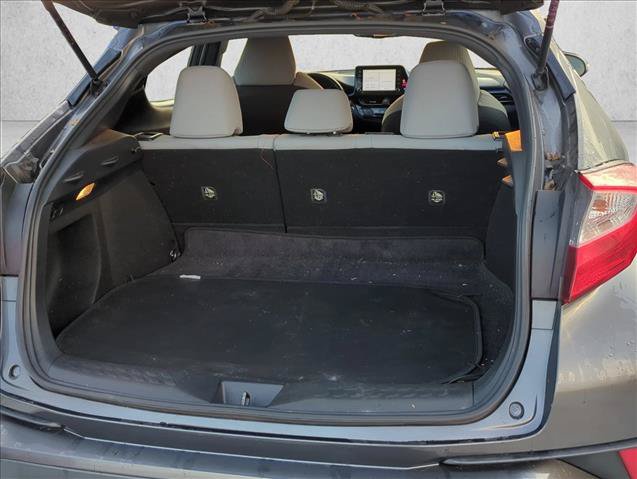 Used 2019 Toyota C-HR XLE FWD image 16