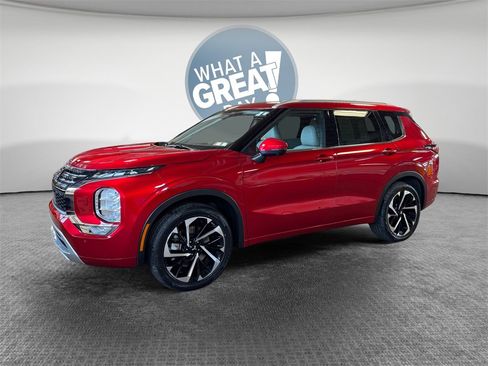 Used 2024 Mitsubishi Outlander SEL image 8