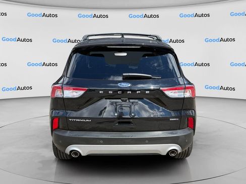 Used 2020 Ford Escape Titanium AWD/4WD image 7