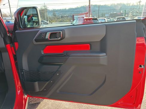 Used 2024 Ford Bronco Black Diamond w/ Sasquatch Package image 26