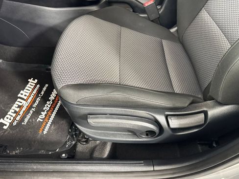 Used 2024 Kia Soul LX w/ Option Group 015 image 12