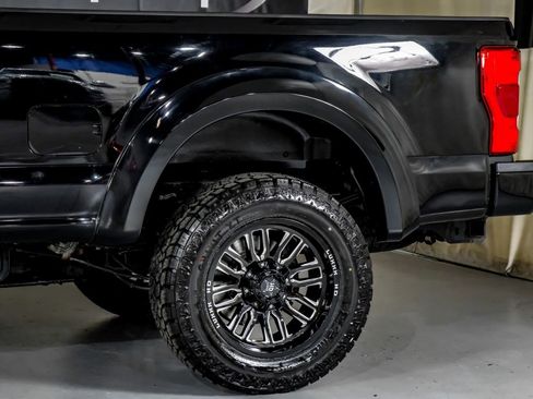 Used 2018 Ford F250 Platinum w/ Platinum Ultimate Package image 14