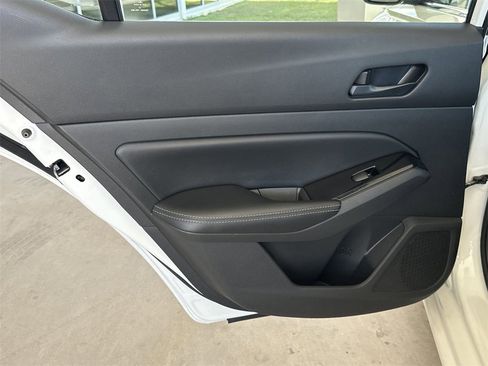 Used 2023 Nissan Altima 2.5 SV image 27