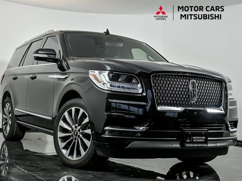 Used 2020 Lincoln Navigator Reserve RWD image 1
