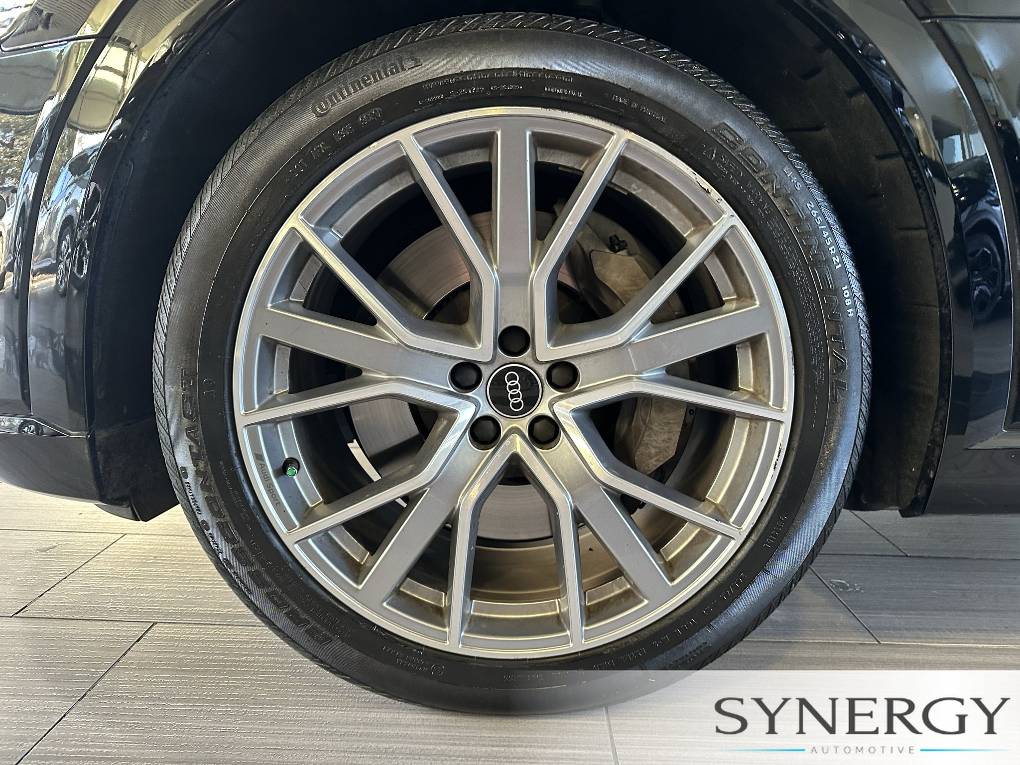 Used 2021 Audi e-tron Prestige w/ Prestige Package AWD/4WD image 12