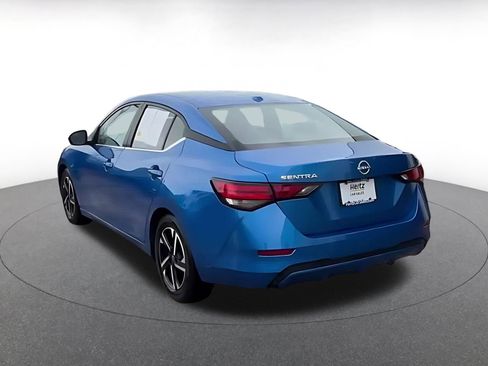 Used 2025 Nissan Sentra SV image 12