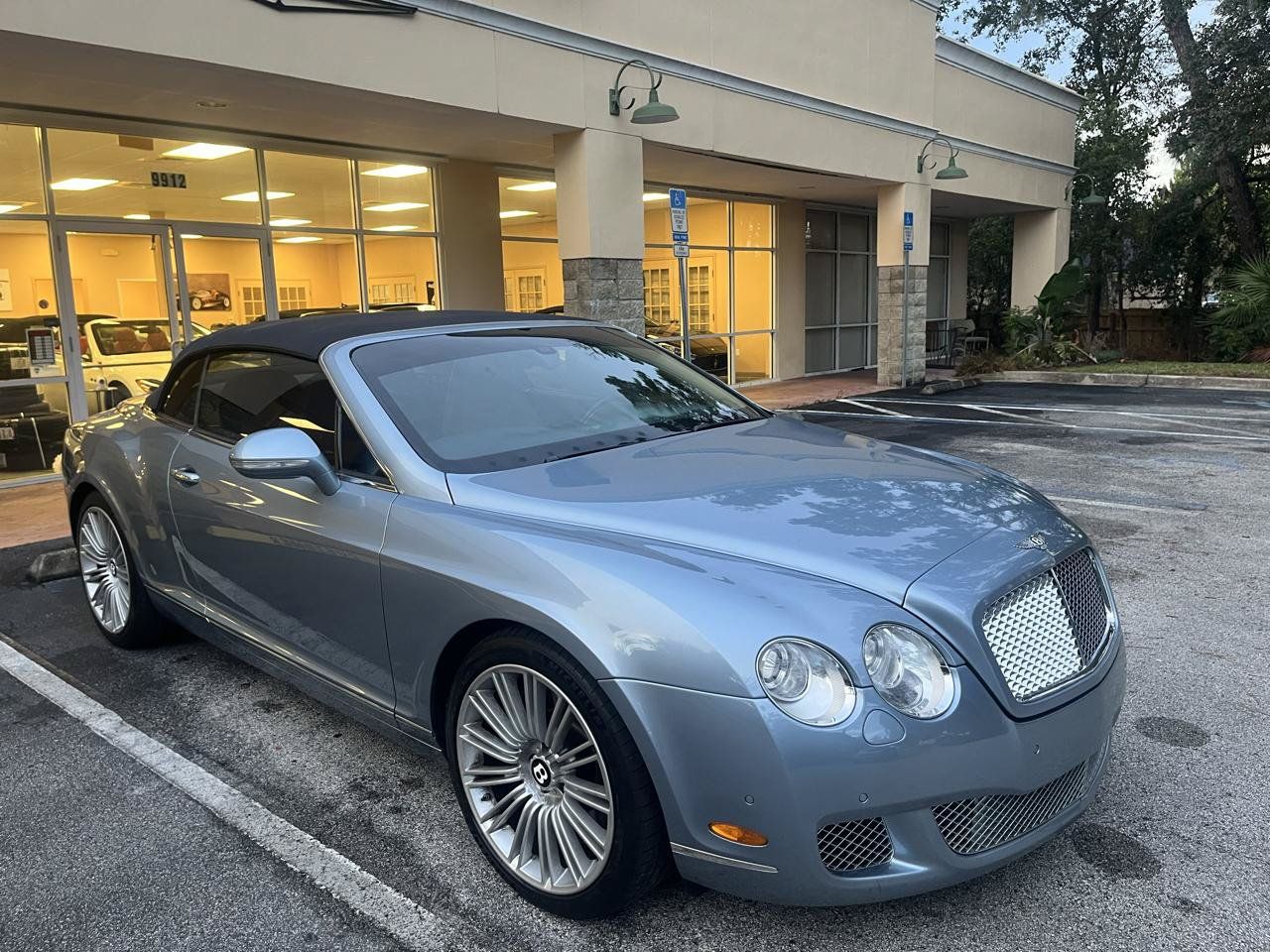 Used 2010 Bentley Continental GT Speed w/ Convenience Specification Pkg AWD/4WD image 15