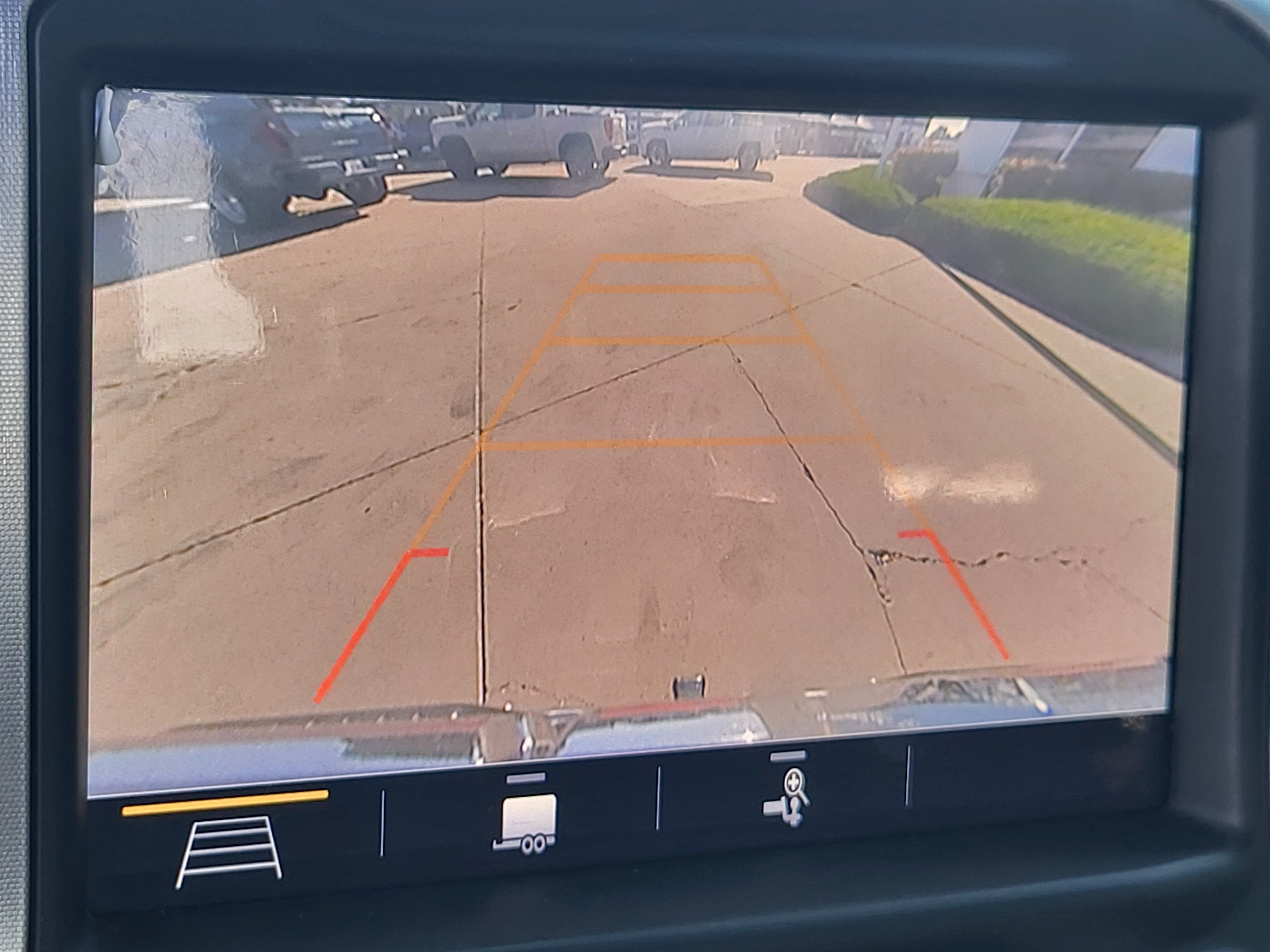 Used 2019 GMC Sierra 1500 SLT w/ SLT Premium Plus Package AWD/4WD image 15