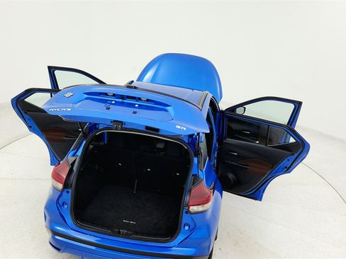 Used 2024 Nissan Kicks SR image 22