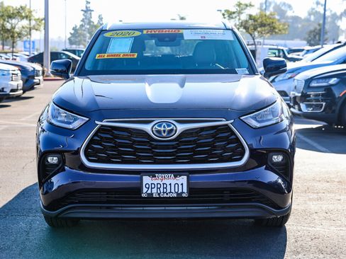 Used 2020 Toyota Highlander XLE AWD/4WD image 19