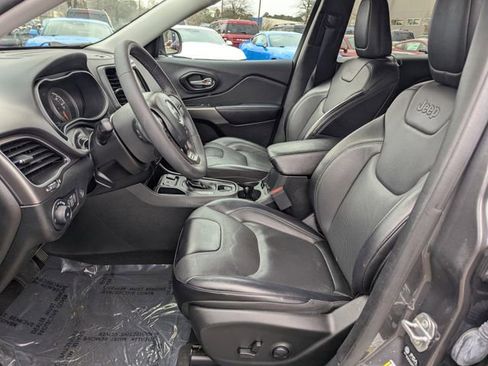 Used 2022 Jeep Cherokee Latitude Lux w/ Sun & Sound Group image 19