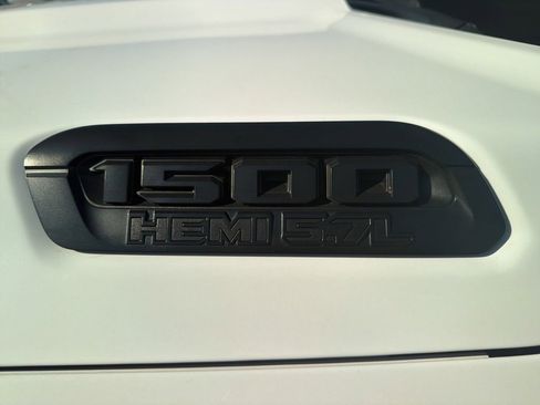 Used 2021 RAM 1500 Big Horn image 15