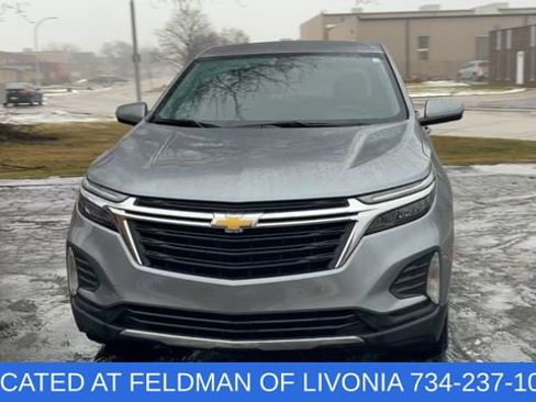 Used 2024 Chevrolet Equinox LT image 3