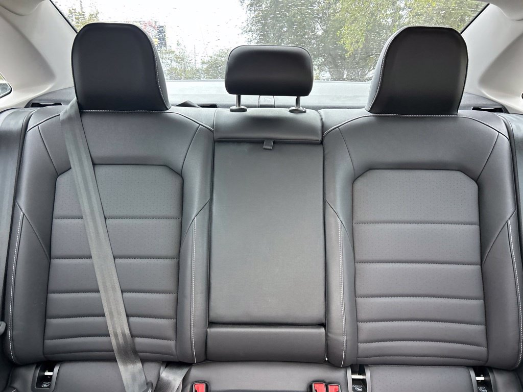 Certified 2024 Volkswagen Jetta SE FWD image 13