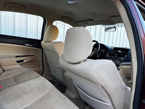 Used 2011 Honda Accord LX image 32