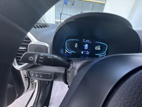 Used 2023 Kia Soul LX w/ Option Group 015 image 18