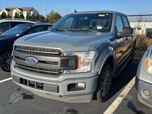 Used 2020 Ford F150 XLT w/ Equipment Group 302A Luxury image 2