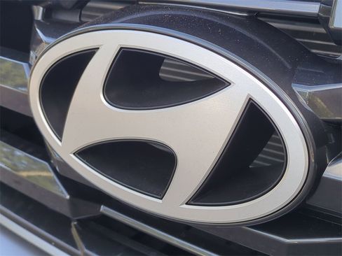 New 2026 Hyundai Tucson SEL image 13