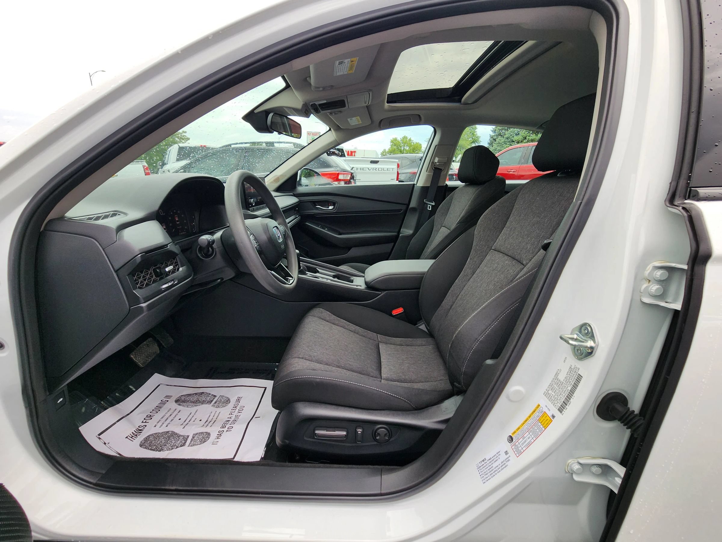 Used 2024 Honda Accord EX image 17