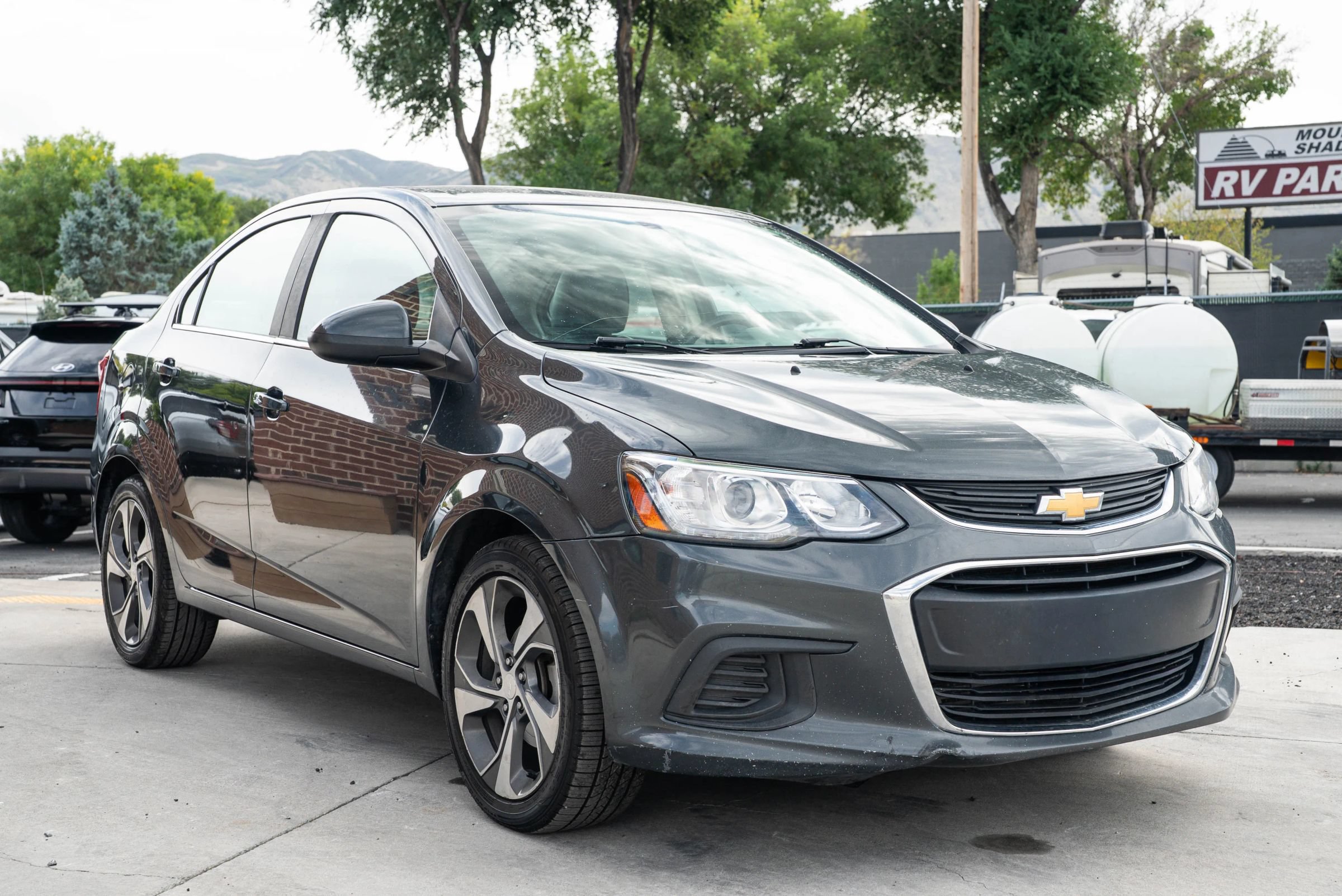 Used 2019 Chevrolet Sonic Premier FWD image 13