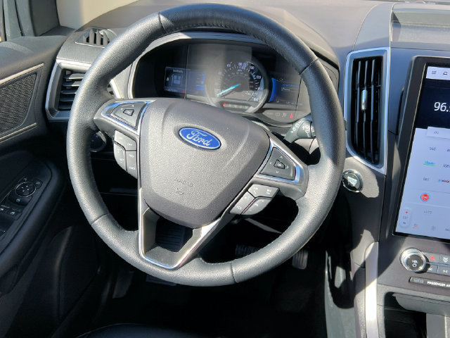 Used 2024 Ford Edge SEL w/ Convenience Package AWD/4WD image 15