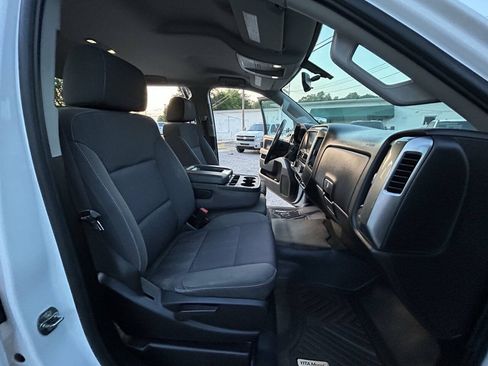Used 2019 Chevrolet Silverado 2500 LT AWD/4WD image 22