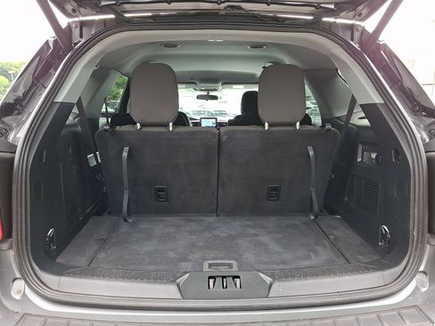 Certified 2023 Ford Explorer XLT AWD/4WD image 30