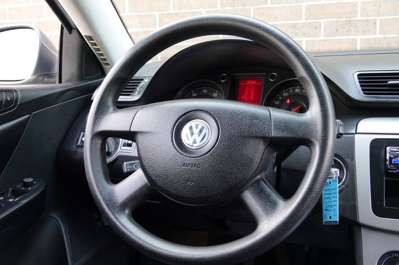Used 2007 Volkswagen Passat 2.0T FWD image 77