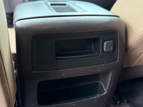 Used 2019 GMC Sierra 2500 Denali w/ Duramax Plus Package image 8