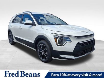 New 2025 Kia Niro EX