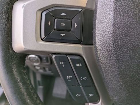 Used 2019 Ford F150 Lariat w/ Equipment Group 502A Luxury image 18