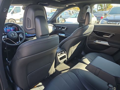 Used 2026 Mercedes-Benz E 350 Sedan image 11