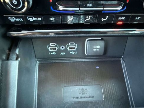 Used 2025 Jeep Grand Cherokee L Laredo w/ Luxury Tech Group I AWD/4WD image 26