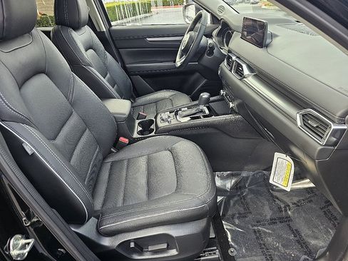 Certified 2025 MAZDA CX-5 AWD 2.5 S w/ Preferred Package image 18