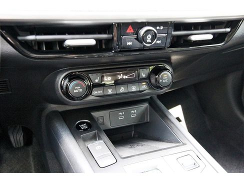 New 2026 Nissan Kicks SV w/ SV Premium Package image 27