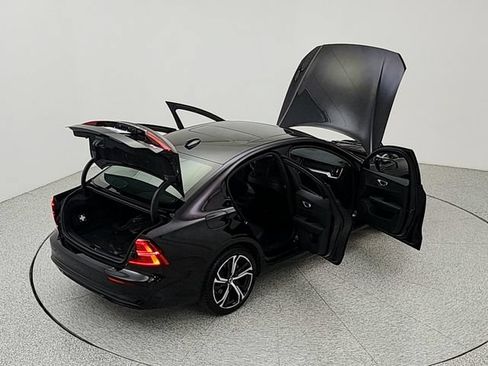 Used 2024 Volvo S60 B5 Core w/ Climate Package FWD image 39