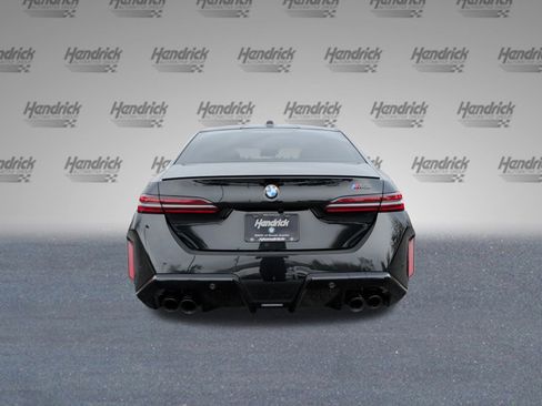 Used 2026 BMW M5 w/ Executive Package image 9