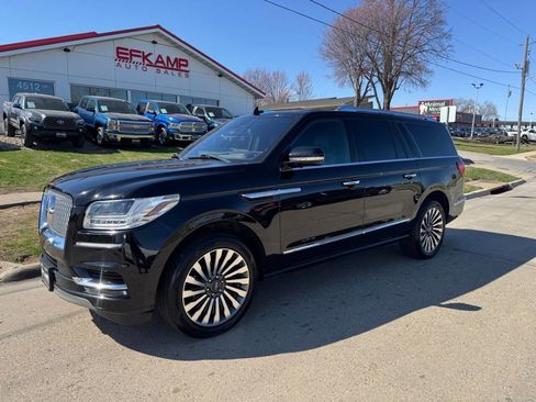 Used 2019 Lincoln Navigator L Reserve image 1