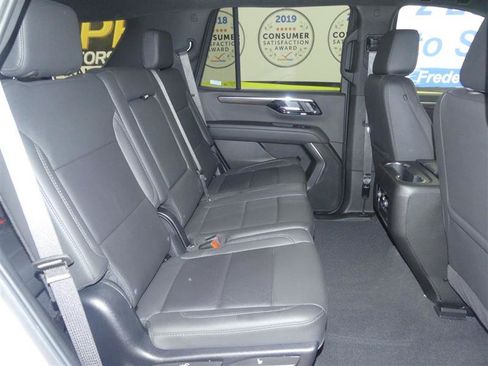 Used 2025 Chevrolet Tahoe LT AWD/4WD image 25