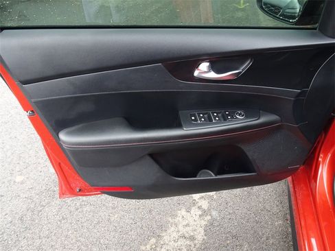 Used 2020 Kia Forte GT image 13