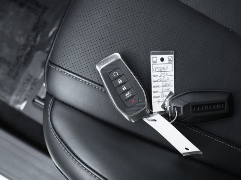 Used 2026 INFINITI QX60 Luxe w/ Cargo Package image 43