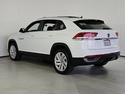 Used 2023 Volkswagen Atlas Cross Sport SE w/ Panoramic Sunroof Package AWD/4WD image 9
