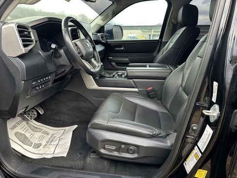 Used 2022 Toyota Tundra SR5 image 8