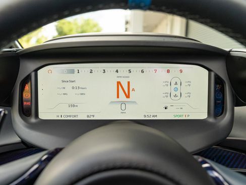 Used 2021 McLaren Elva RWD image 48