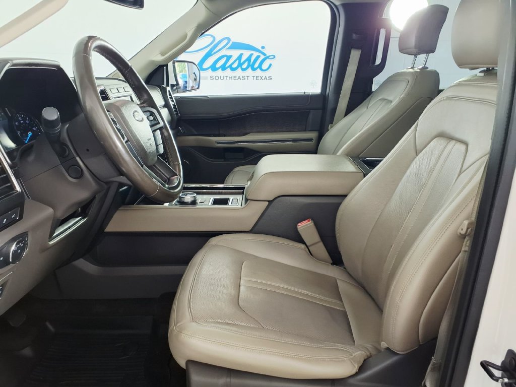Used 2018 Ford Expedition Max Limited w/ Equipment Group 302A RWD image 13