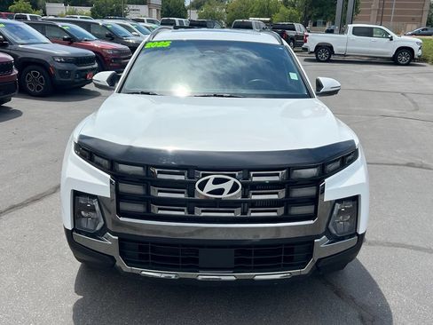 Used 2025 Hyundai Santa Cruz Limited AWD/4WD image 4
